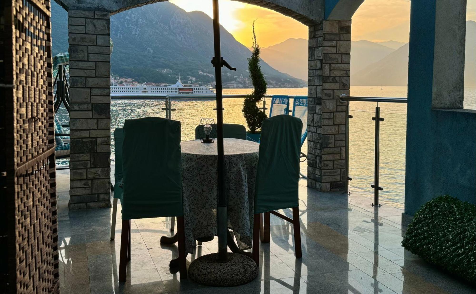 Aparthotel Maxim Kotor Ngoại thất bức ảnh