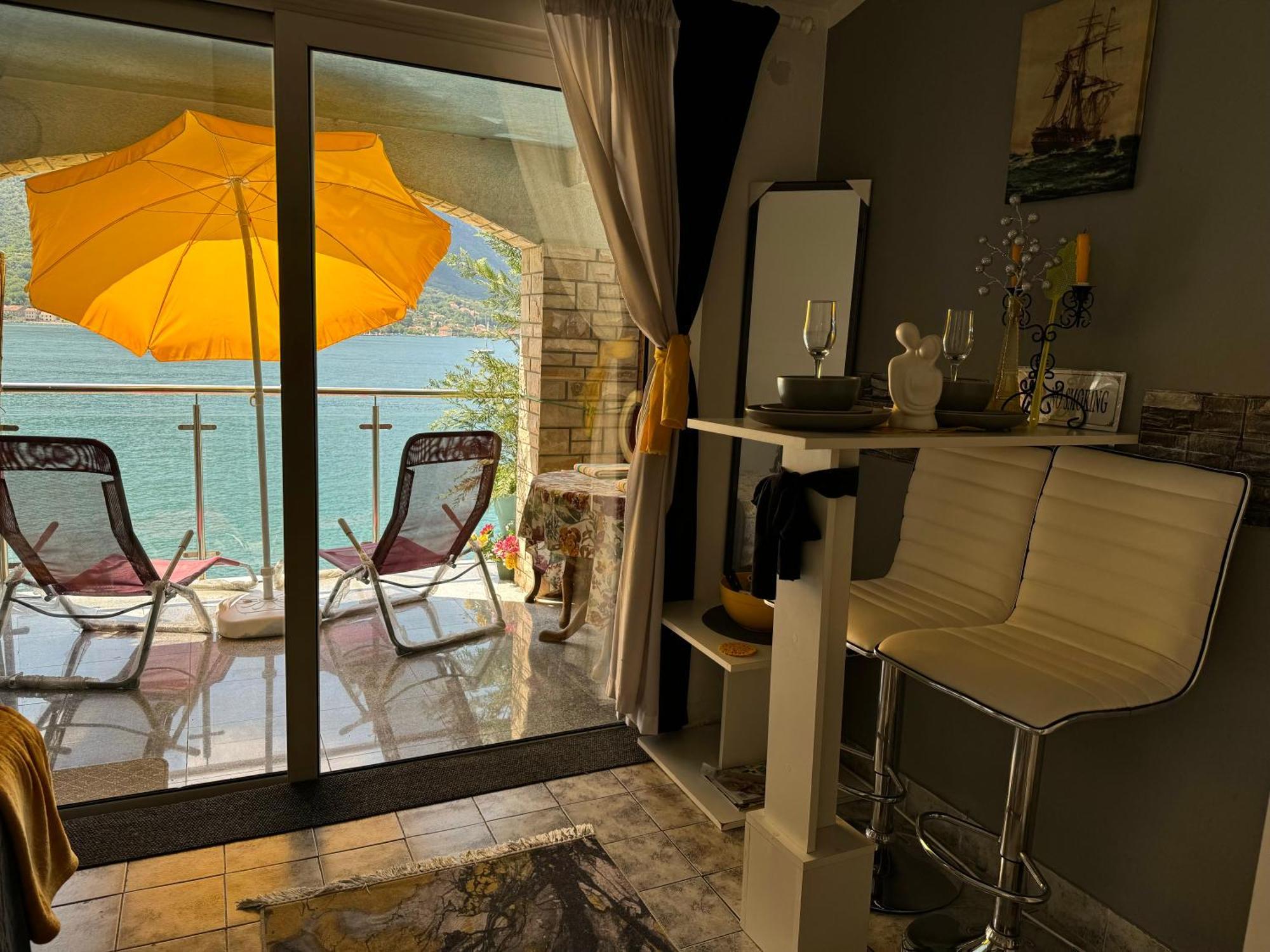 Aparthotel Maxim Kotor Ngoại thất bức ảnh